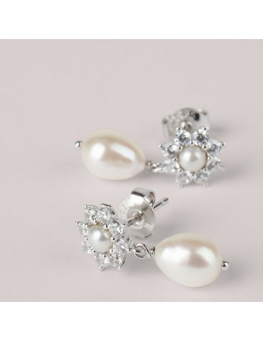 Stroili | Silver Pearls | Orecchini in argento 925‰ con perle sintetiche e zirconi bianchi | 1691443