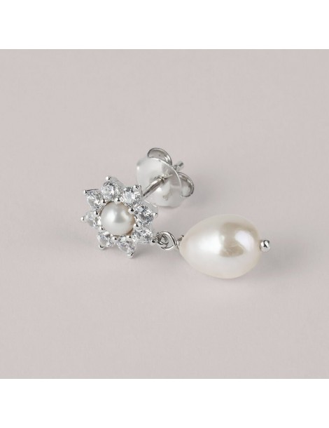 Stroili | Silver Pearls | Orecchini in argento 925‰ con perle sintetiche e zirconi bianchi | 1691443